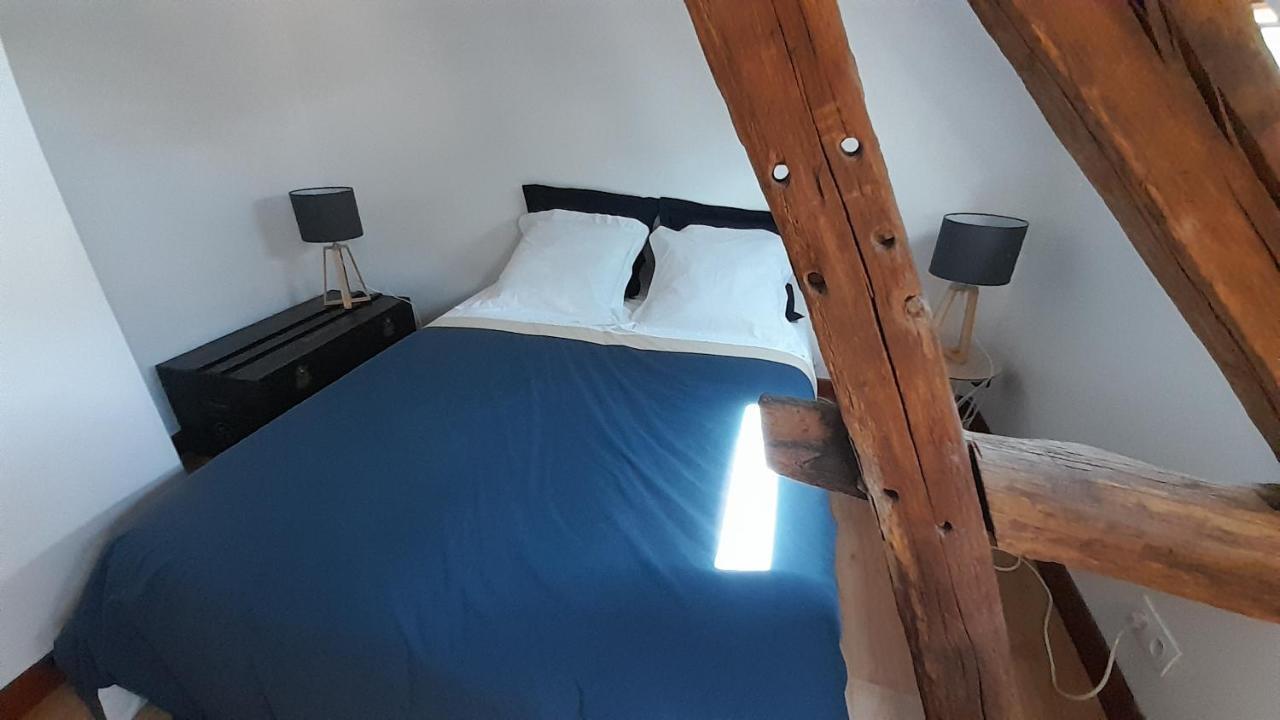 Chez Thomas Apartment Sezanne Bagian luar foto