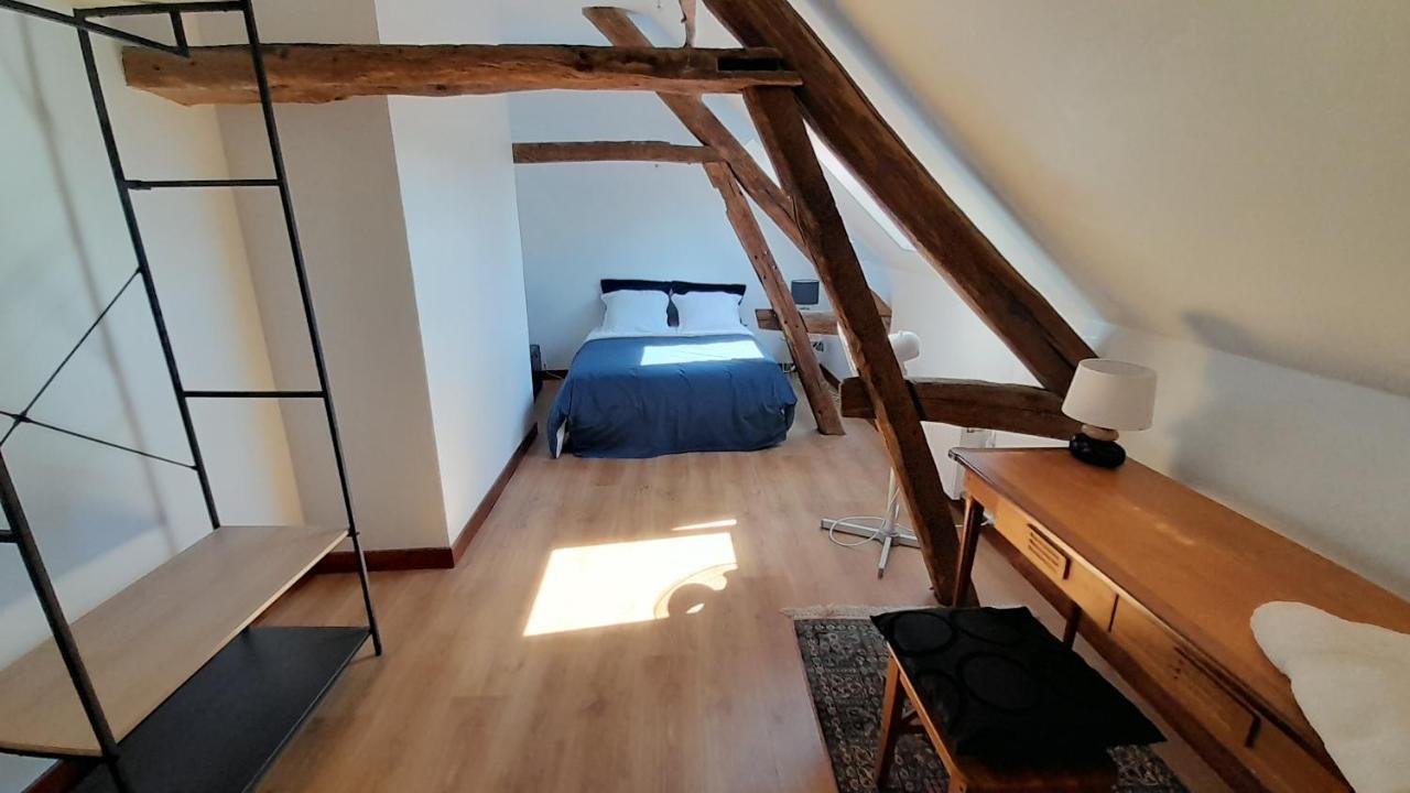 Chez Thomas Apartment Sezanne Bagian luar foto